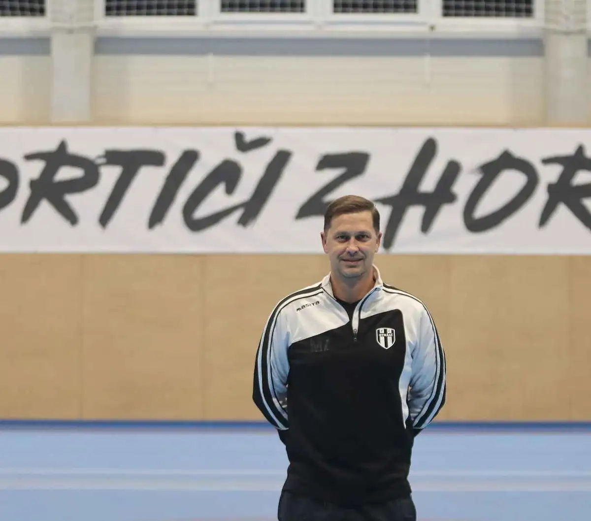 Láká mě profesionální fotbal, přiznává Prešnajder. Do Strání chce pět hráčů