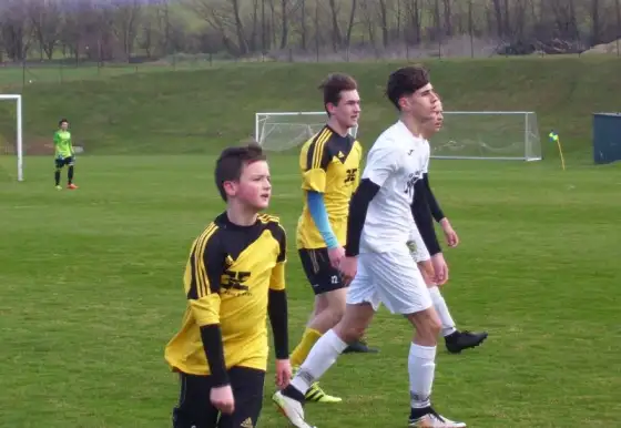 Mladší žáci do čela soutěže